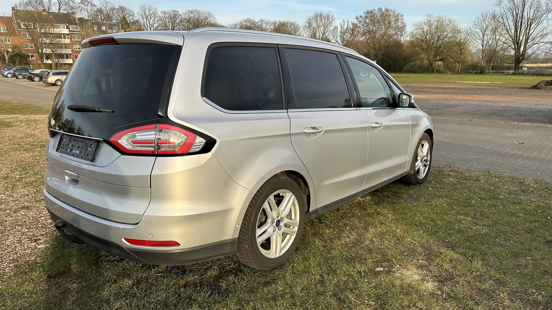Ford Galaxy 2.0 TDCi Aut. Titanium - 2