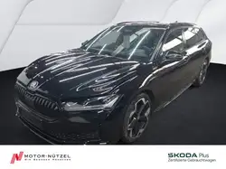 Skoda Superb Combi Sportline 2.0 TSI 4x4 AHK+PANO+360°