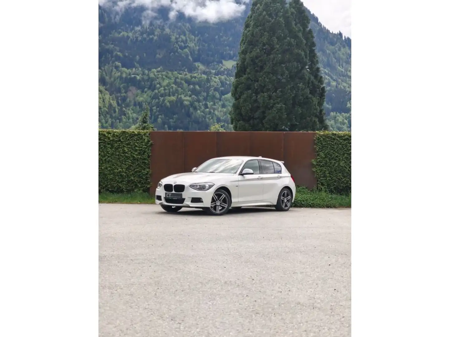 BMW 118 D XDrive M-Sportpaket Weiß - 1