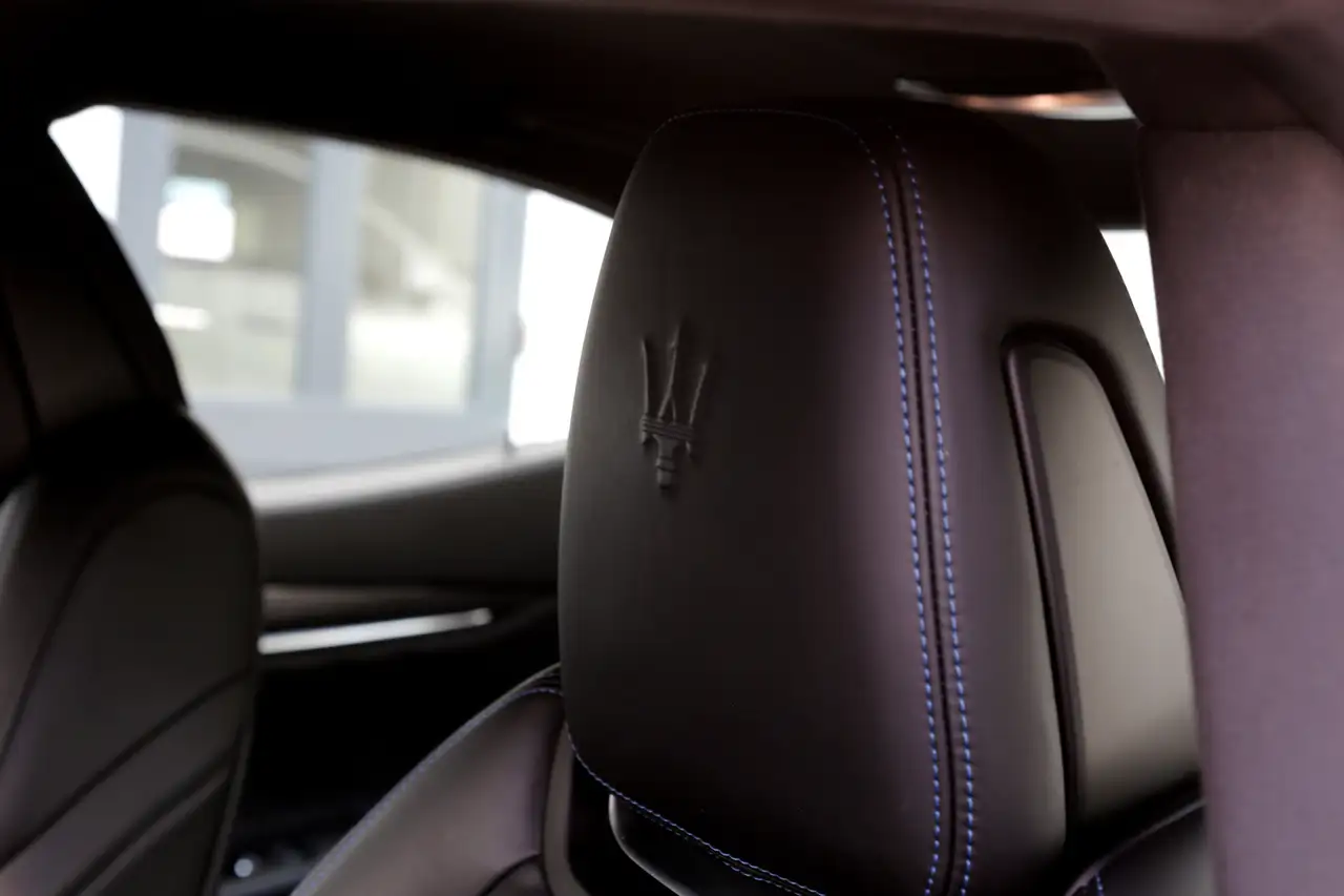 Maserati Ghibli 2021 — фото 19