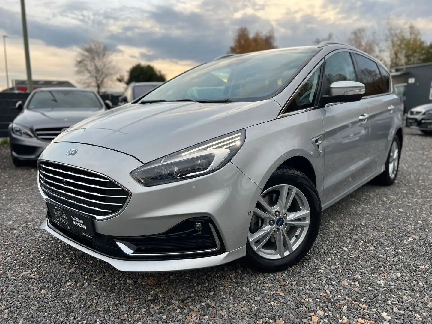 Ford S-Max S-MAX-TITANIUM-LED-KAMERA-SHZ-LHZ-DAB+ Argent - 1