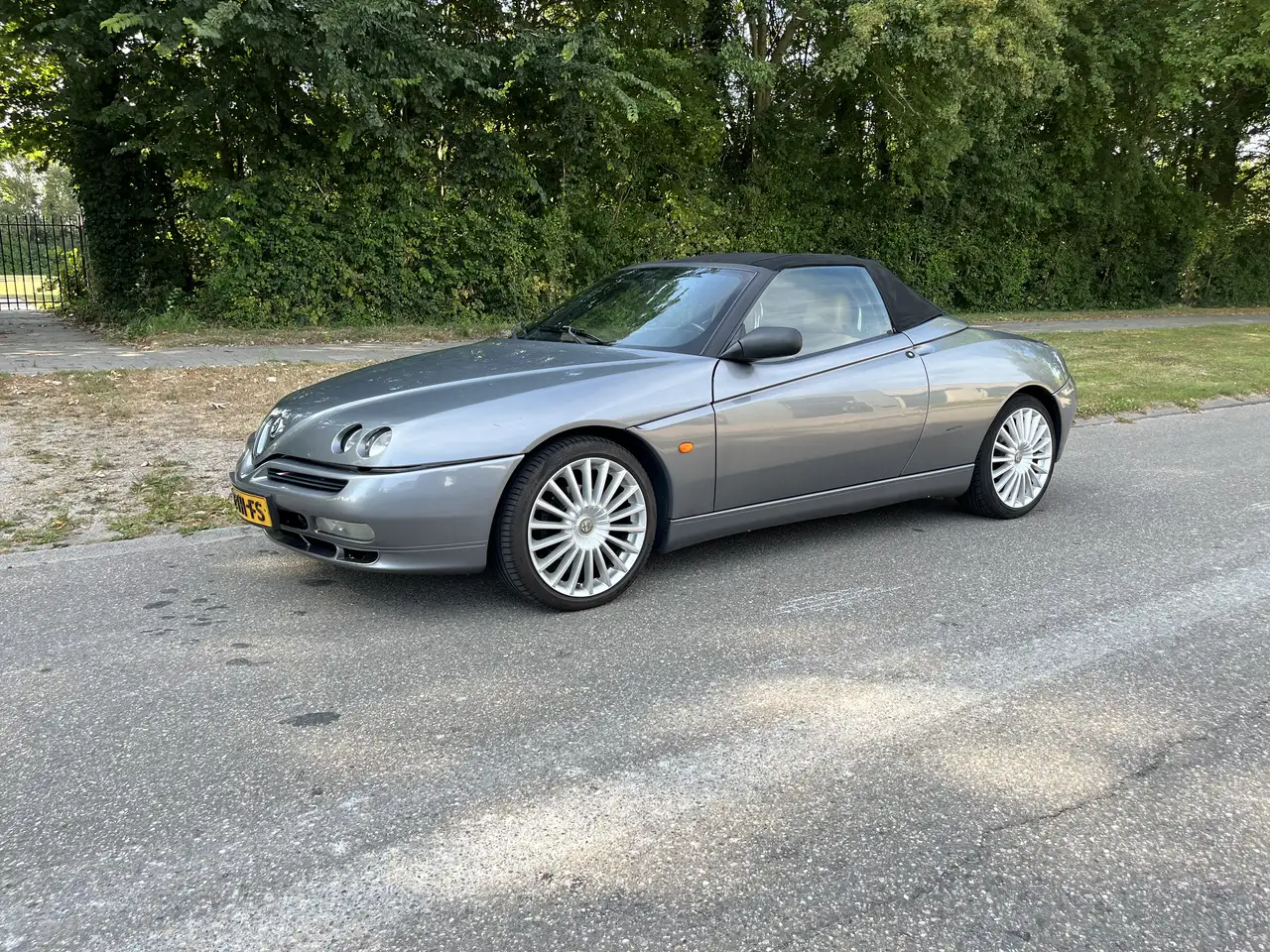 Alfa Romeo GTV Spider 1.8-16V T.Spark, foto 5