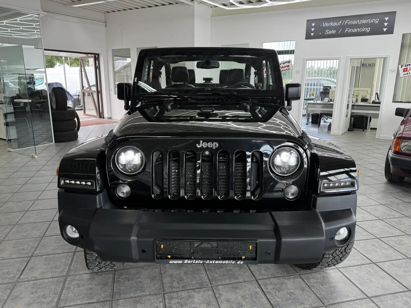 Jeep Wrangler Sahara CRD, Leder, Navi, 4 neue Reifen! Noir - 2