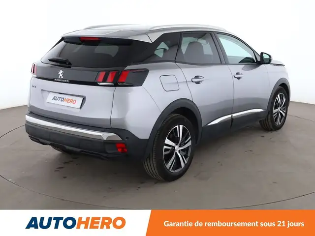 Peugeot 3008 view 6
