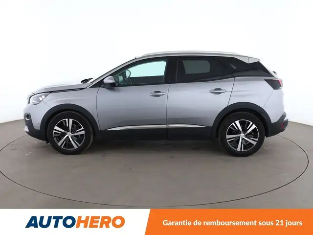 Peugeot 3008 view 3