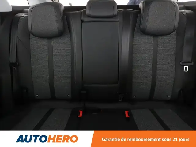 Peugeot 3008 view 15