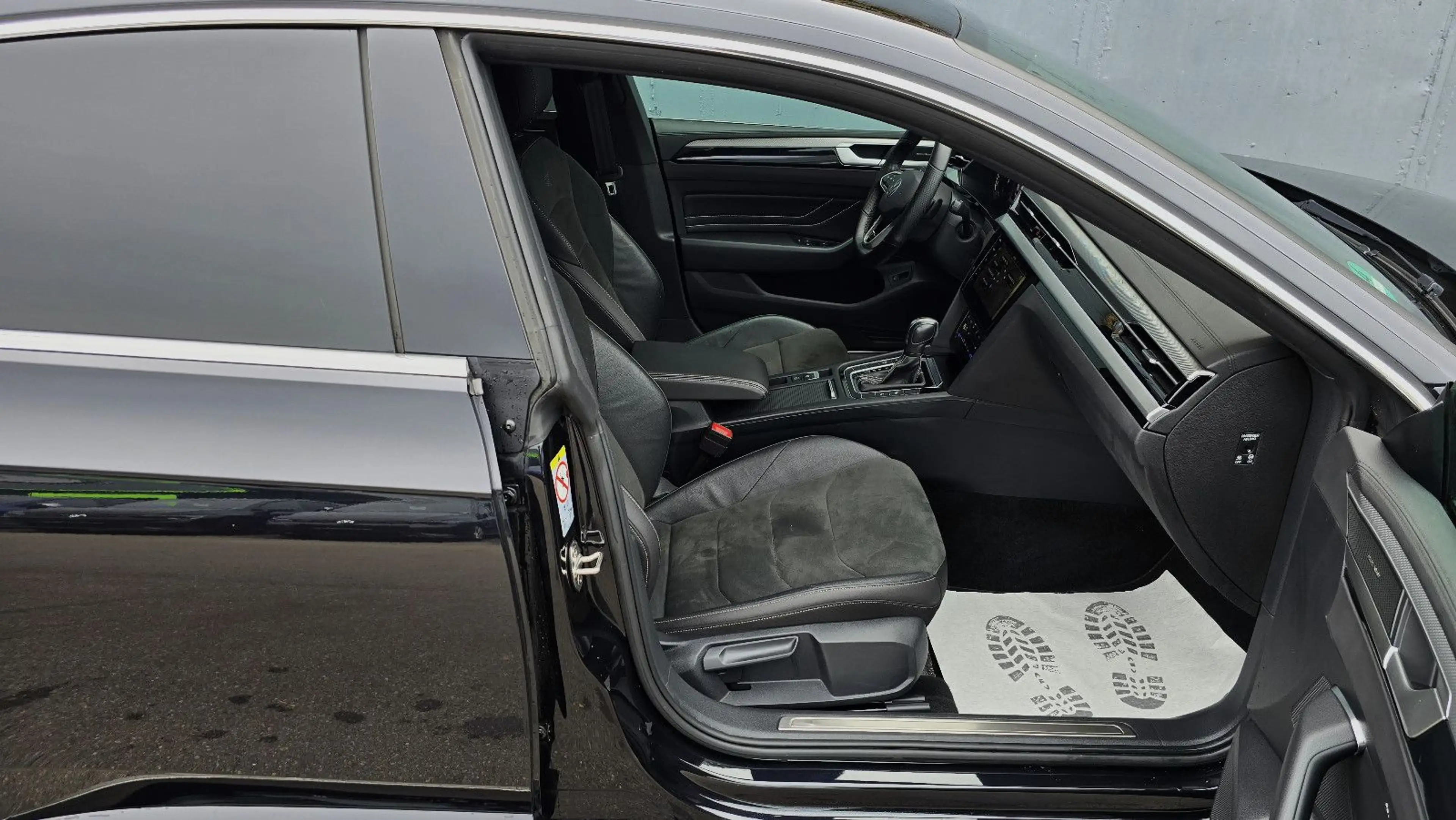 Volkswagen Arteon 2.0 TDI DSG 3 x R-Line Pano/DCC/ACC/360* — photo 7