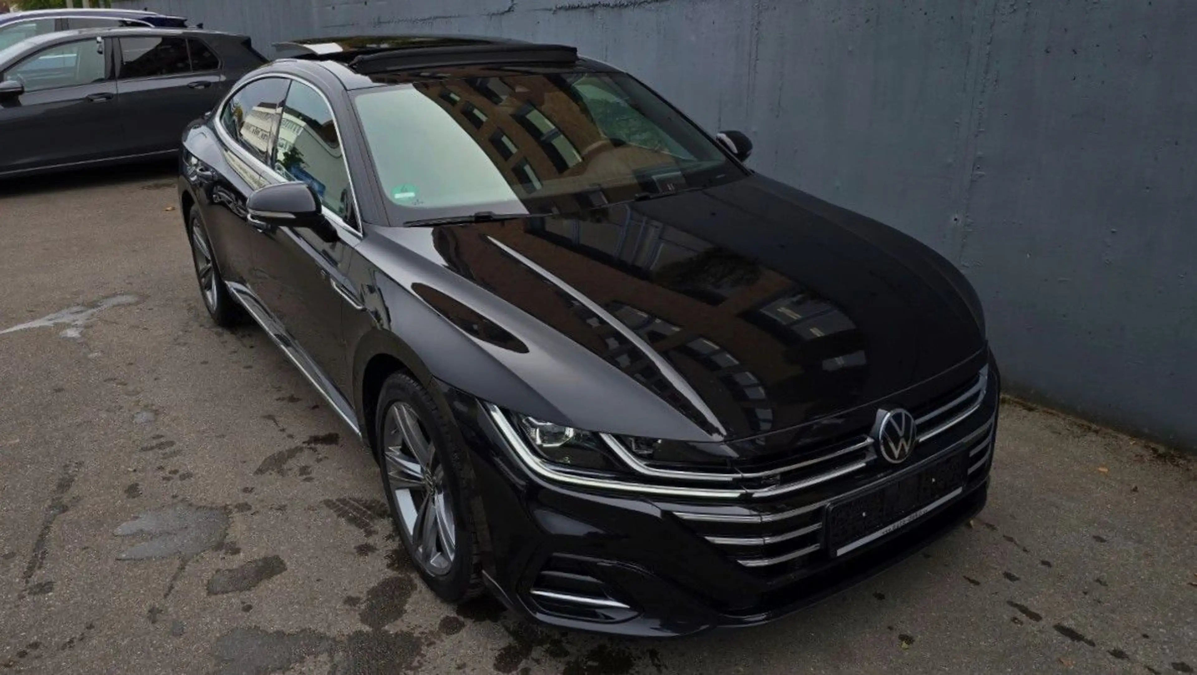 Volkswagen Arteon 2.0 TDI DSG 3 x R-Line Pano/DCC/ACC/360* — photo 2