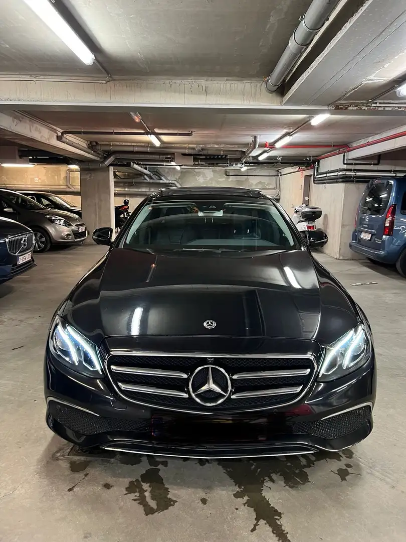 Mercedes-Benz E 220 - 1