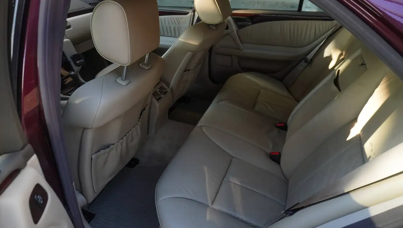 Mercedes-Benz E 420 W210, foto 7