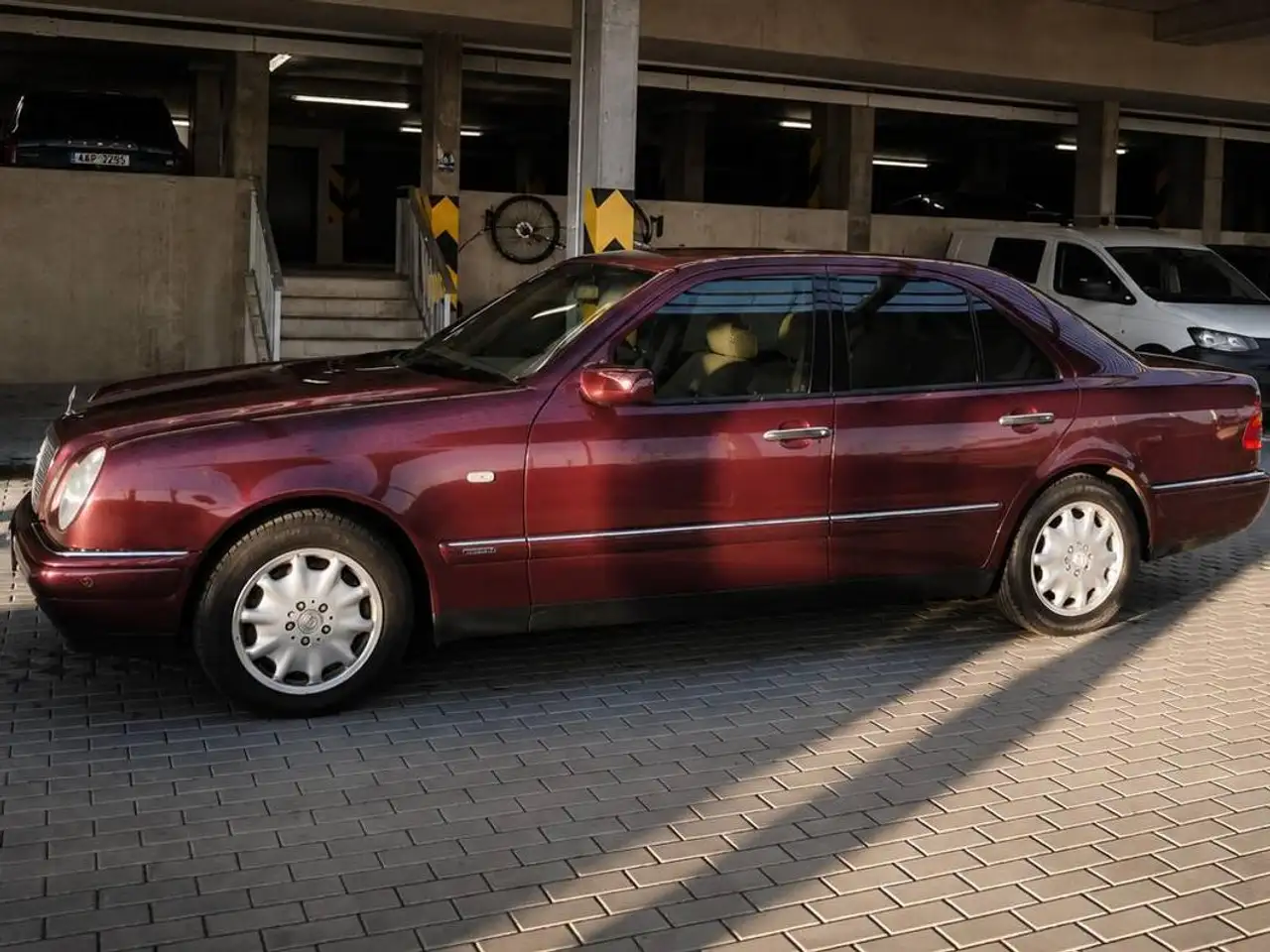 Mercedes-Benz E 420 W210, foto 3