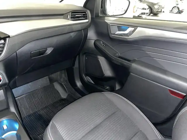 Ford Kuga view 9