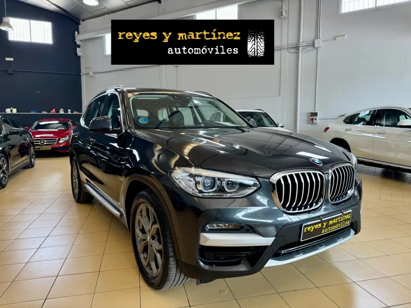 BMW X3 xDrive 20dA xLine Gris - 2