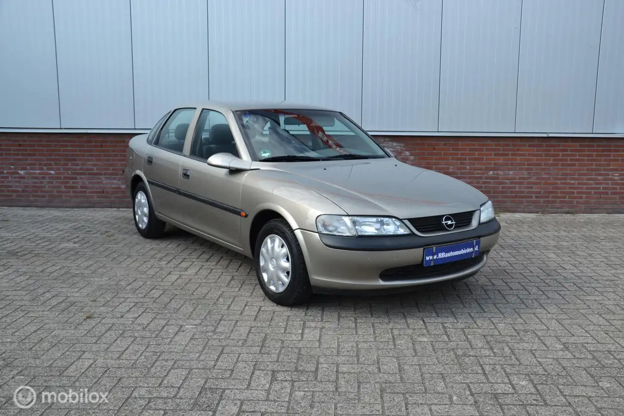Opel Vectra 1.6i GL Plus|25.224km|1996|1e eig|Nieuwsta|Airco, foto 5