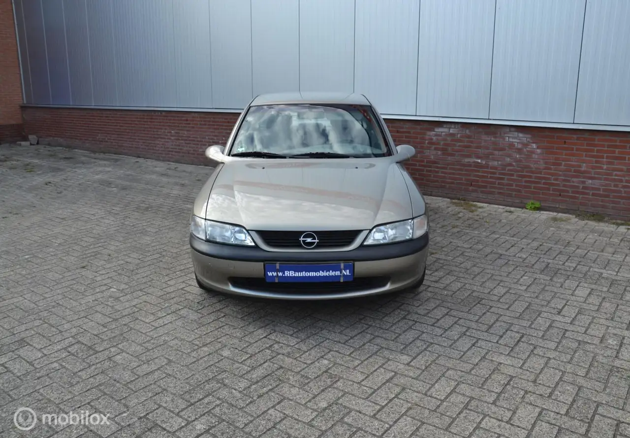 Opel Vectra 1.6i GL Plus|25.224km|1996|1e eig|Nieuwsta|Airco, foto 10