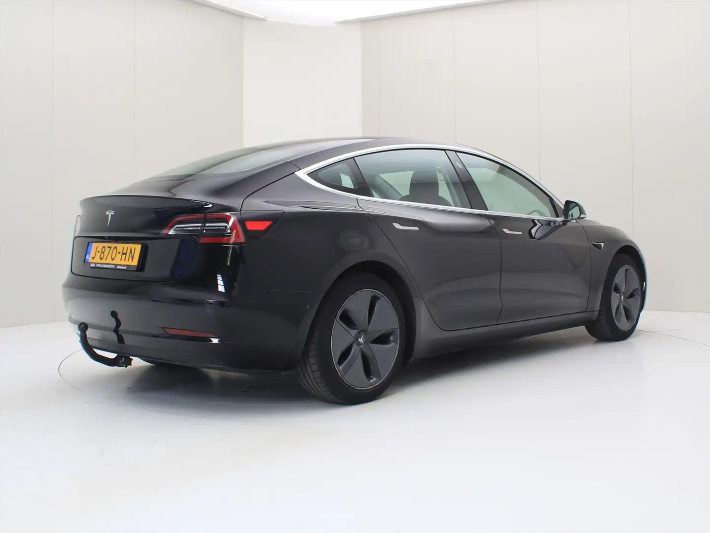 Tesla Model 3 Standard RWD Plus [ TREKHAAK+AUTOPILOT+60 kWh+PREM Zwart - 2