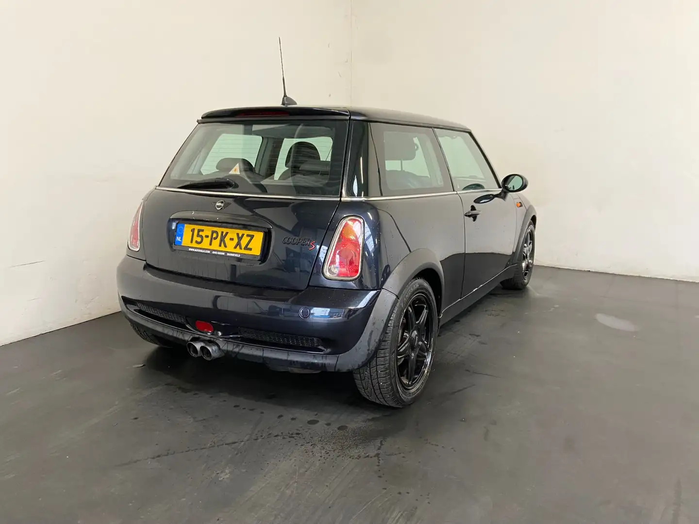 MINI Cooper Mini 1.6 Chili Zwart - 2