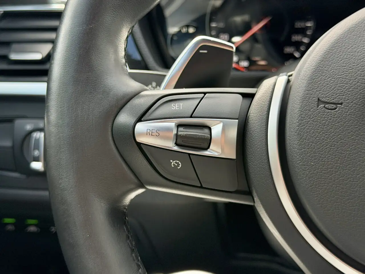 BMW 4 Series photo BMW 4 Series