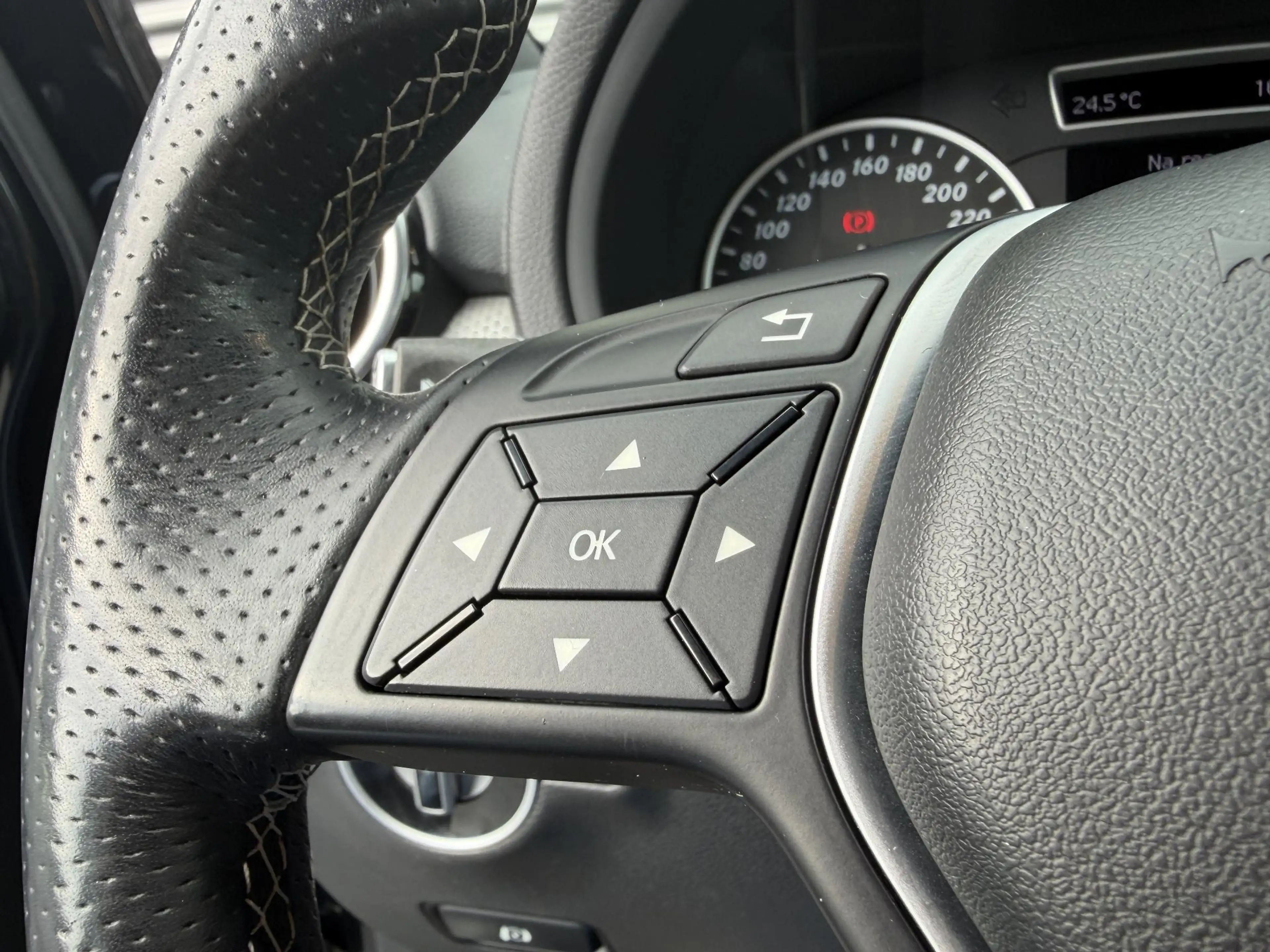 Mercedes-Benz B 180 Ambition|Trekhaak|Stoelverwarming| — photo 15