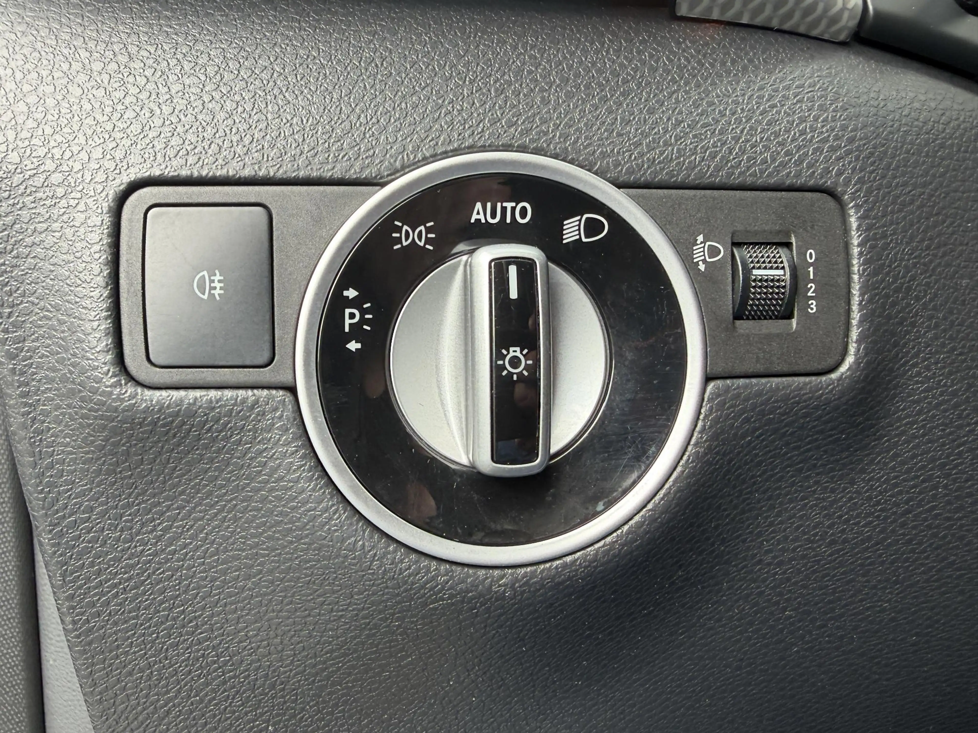 Mercedes-Benz B 180 Ambition|Trekhaak|Stoelverwarming| — photo 9
