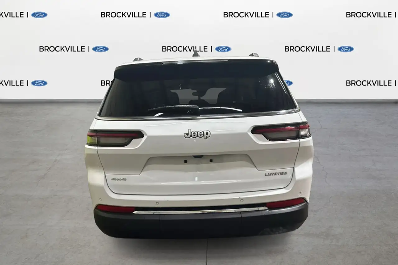 Jeep Grand Cherokee снимка Jeep Grand Cherokee