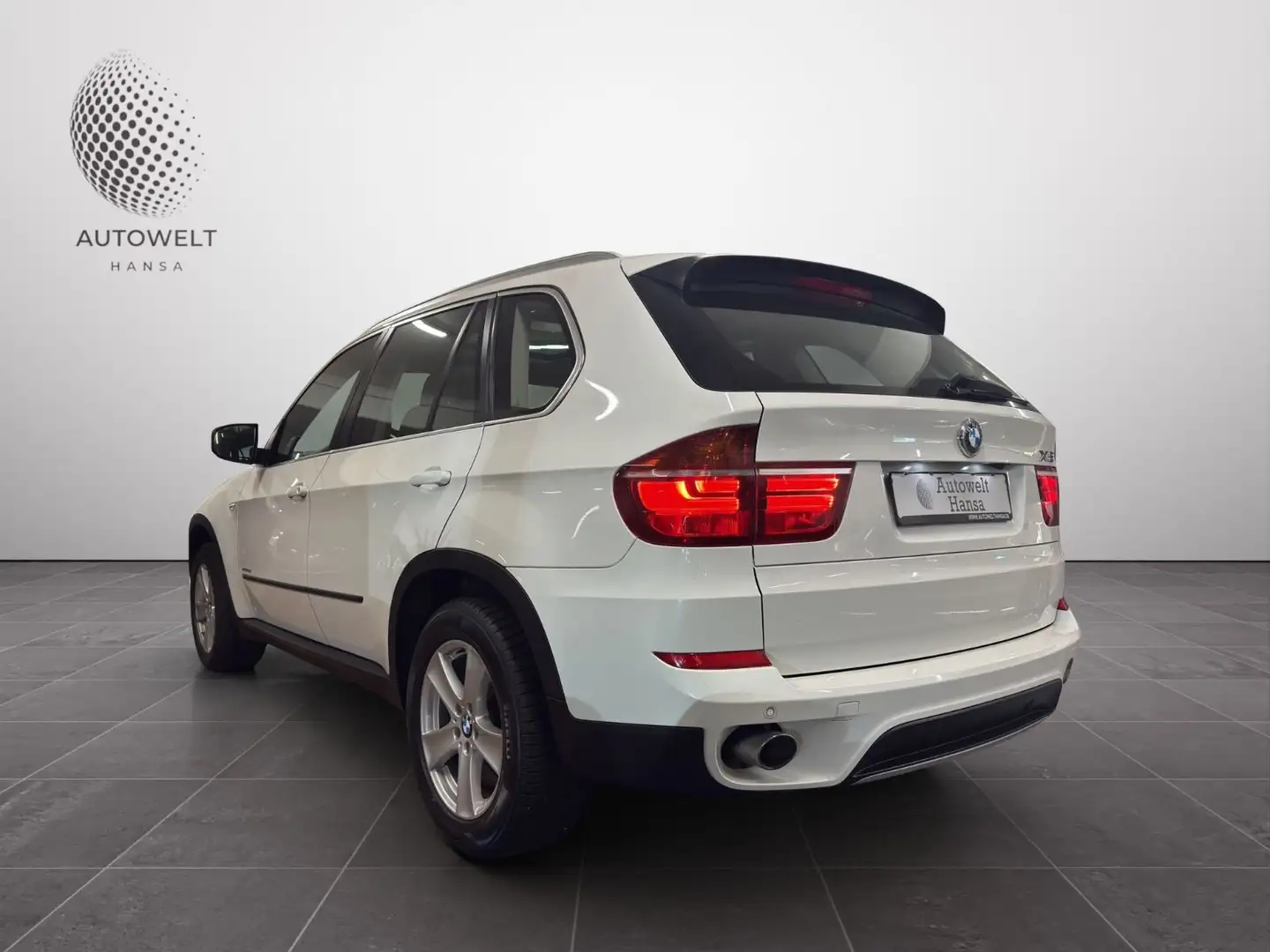 BMW X5 xD 30d/7-SITZER/HUD/PANO/360°/AHK/3,5t Weiß - 2
