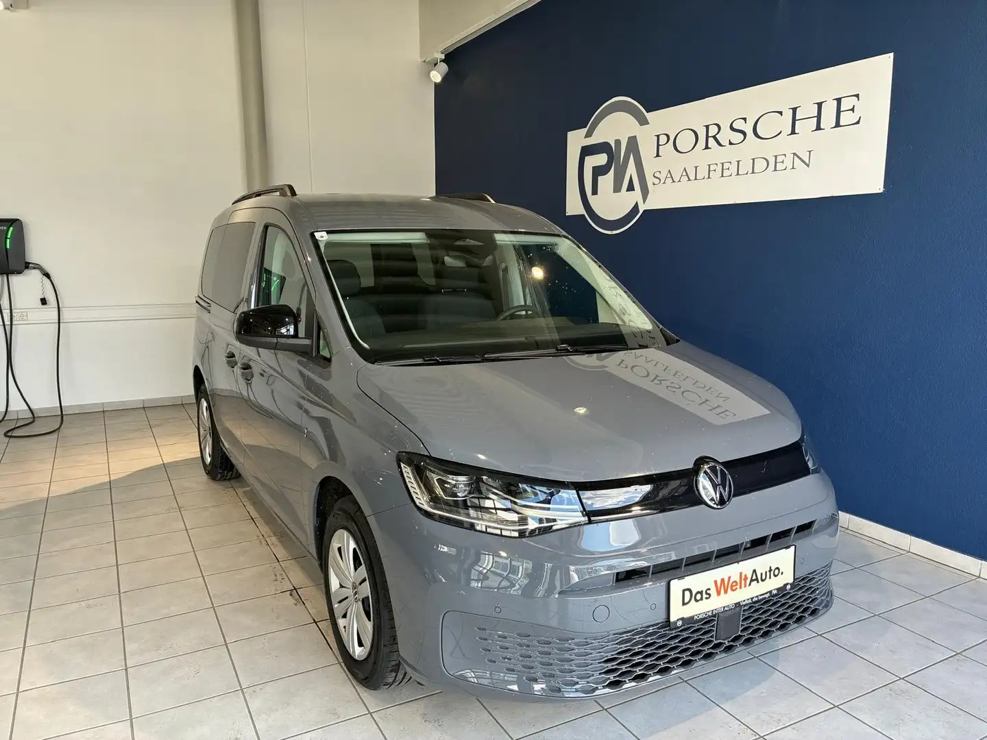 Volkswagen Caddy TSI Grau - 1