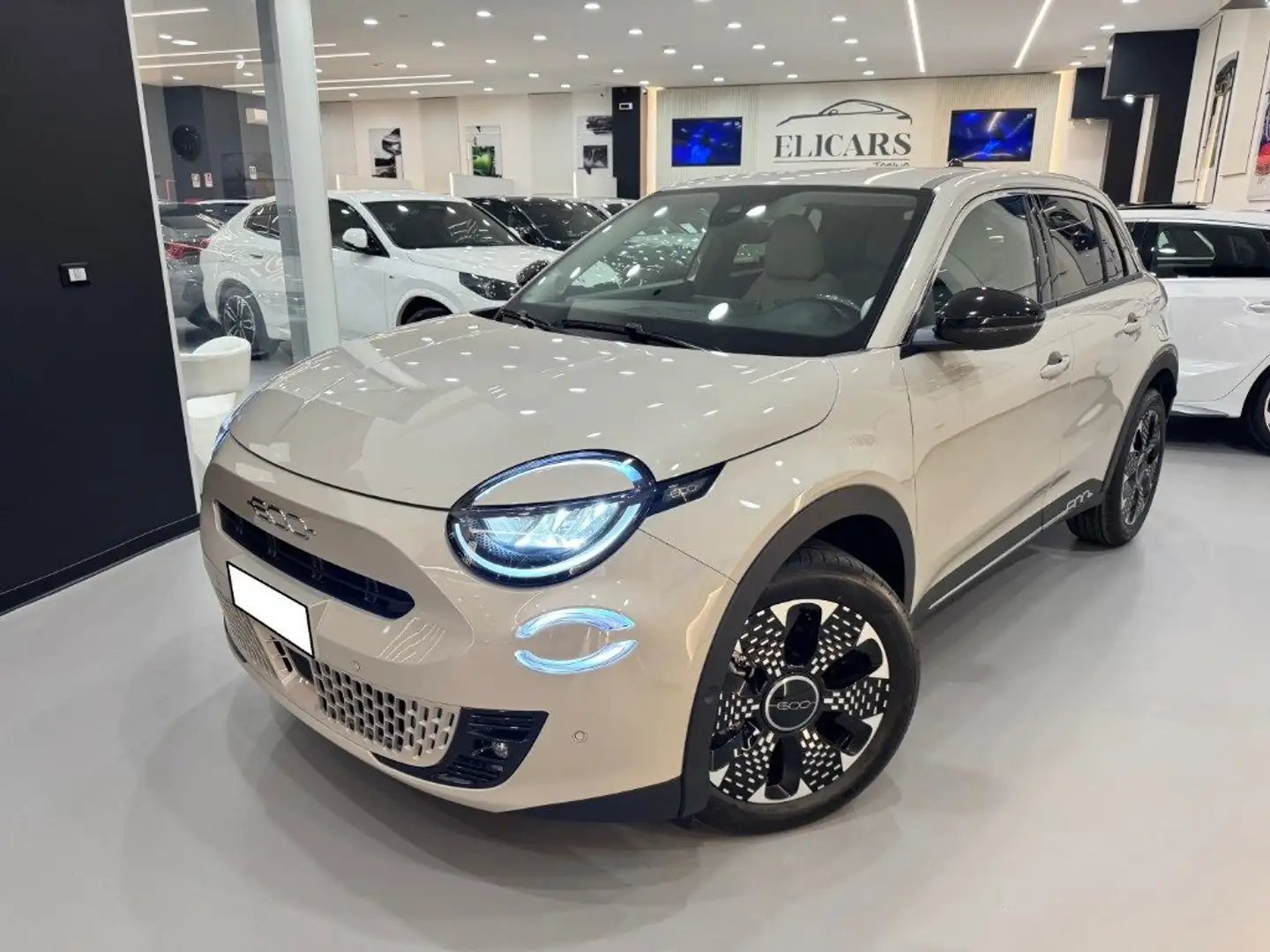 Fiat 600 Hybrid 110 CV DCT MHEV La Prima II Grijs - 1
