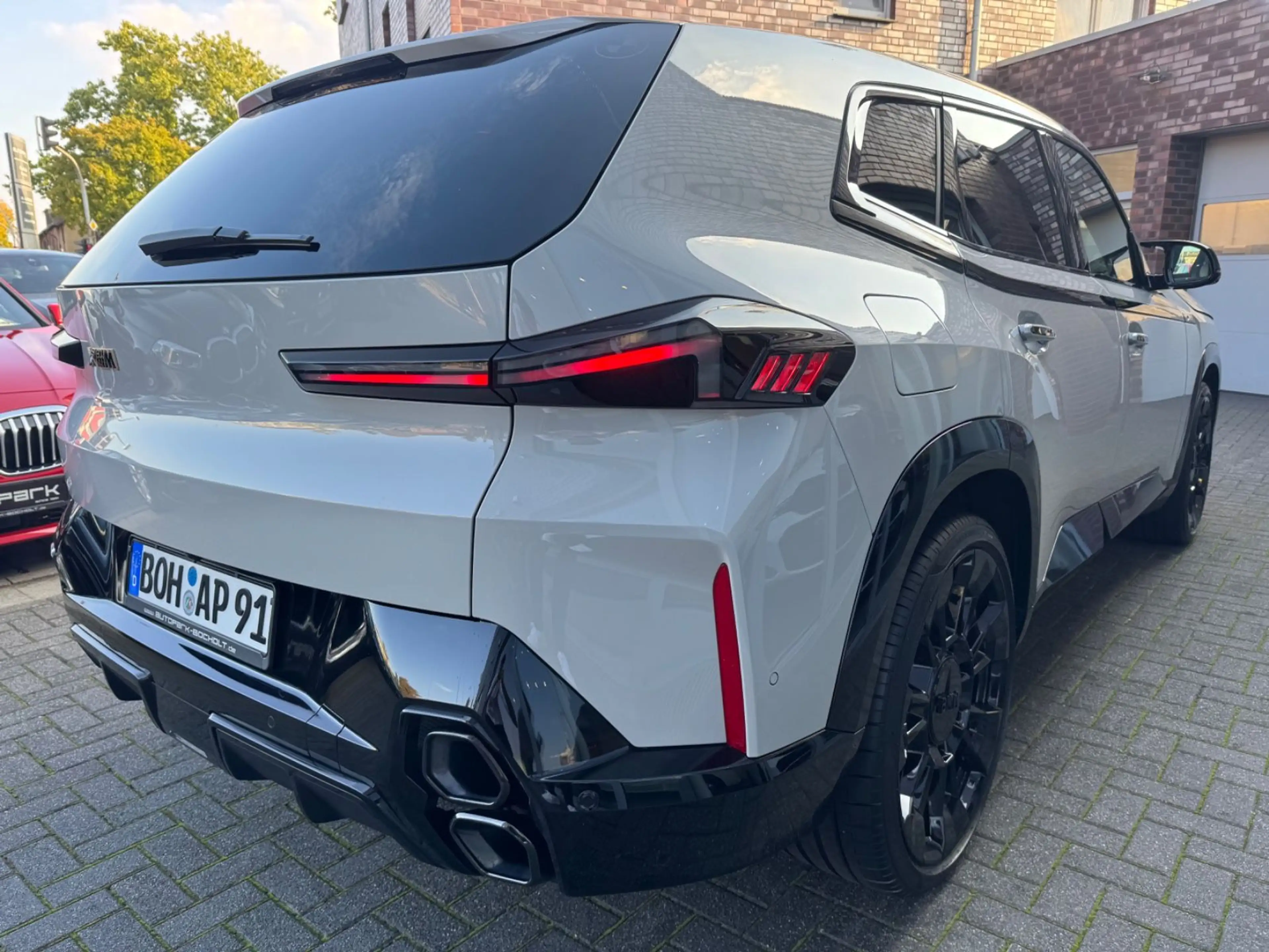 BMW XM Individual Kreide°B&W°LM23°Grantie 08.2028 — photo 4