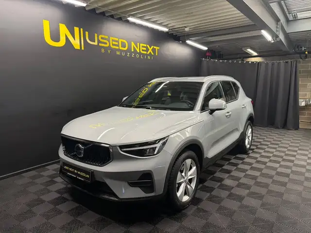 Volvo XC40 CORE HEV 163CV
