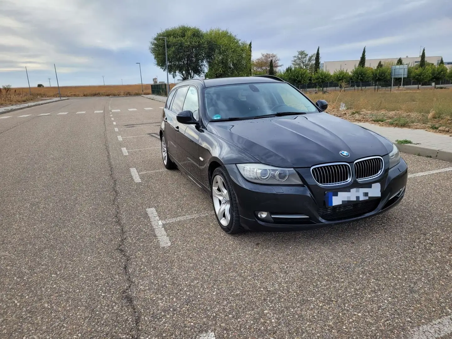 BMW 320 320d Touring - 2
