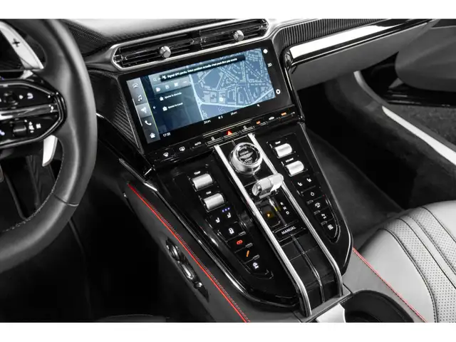 Aston Martin Vantage view 10