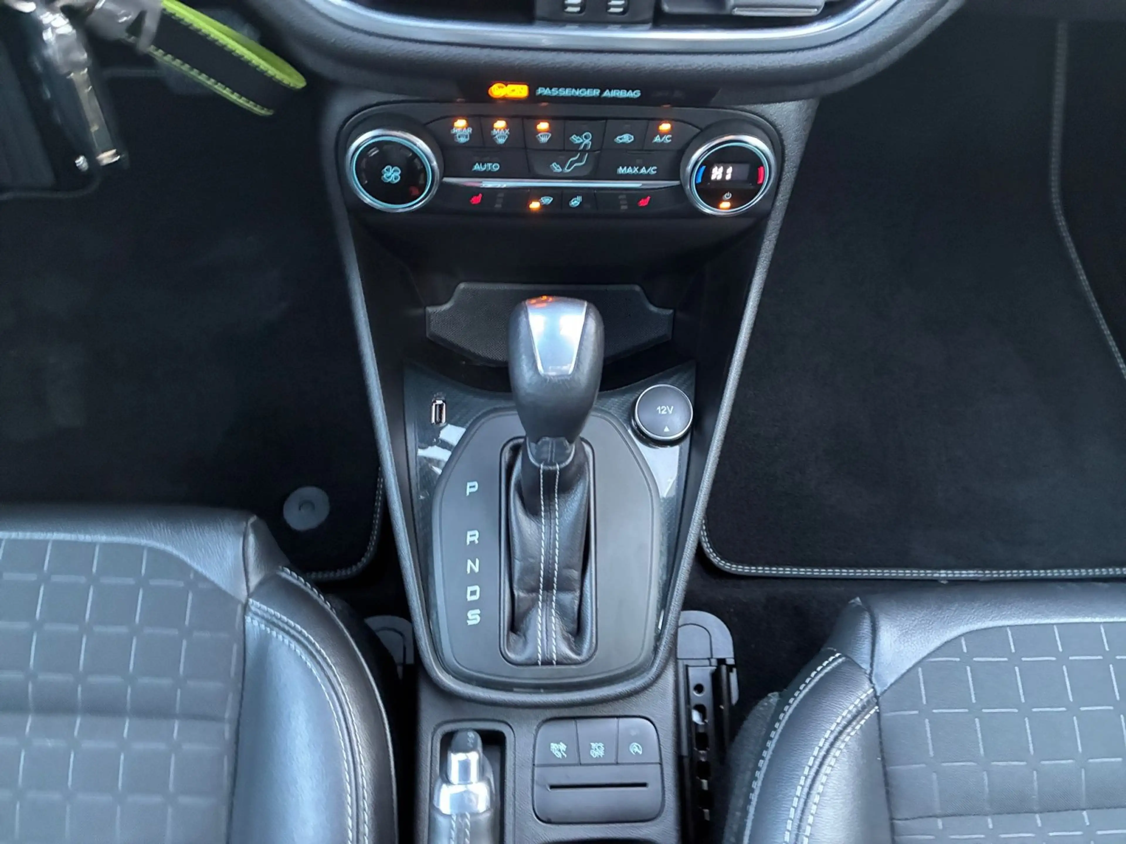 Ford Fiesta 1.0 Automatik EcoBoost Active Plus SHZ PD — photo 11