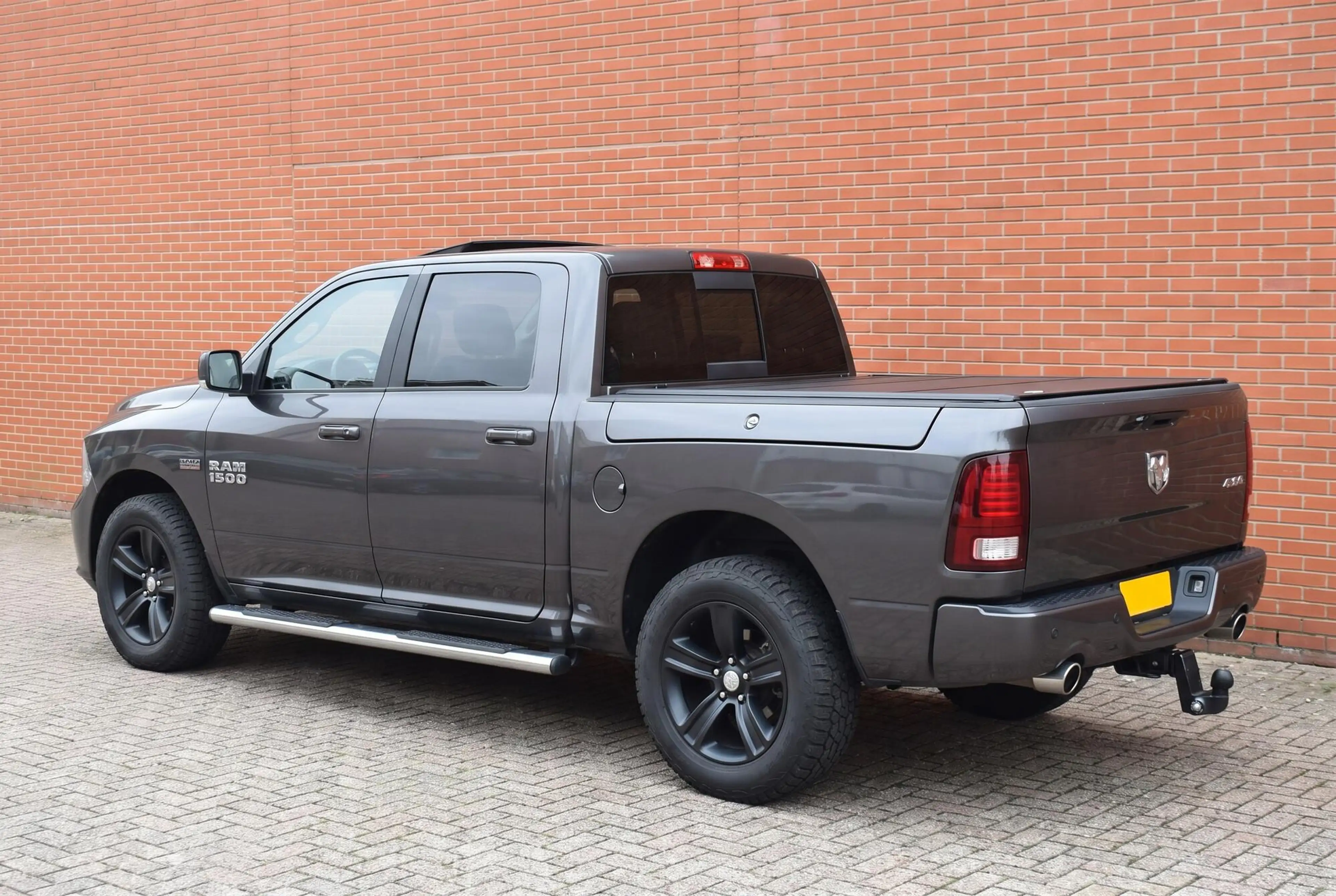 Dodge RAM 1500 5.7 V8 Sport Quad Cab 6'4 5.7 HEMI V8 | RamBo — photo 4