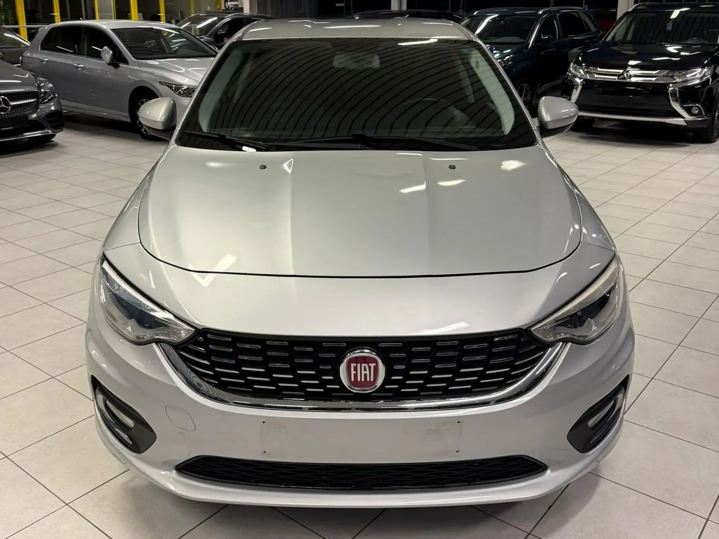 Fiat Tipo 1.4i 70Kw Navi Camera Euro 6bAnnée 2016 Argent - 2