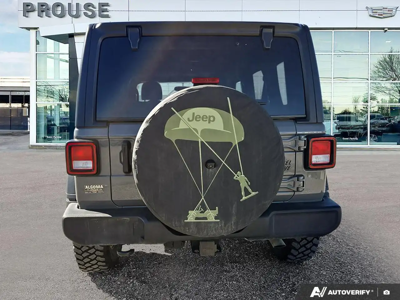 Jeep Wrangler снимка Jeep Wrangler