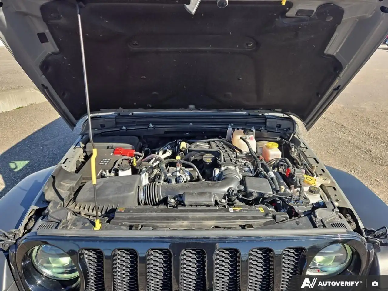 Jeep Wrangler снимка Jeep Wrangler