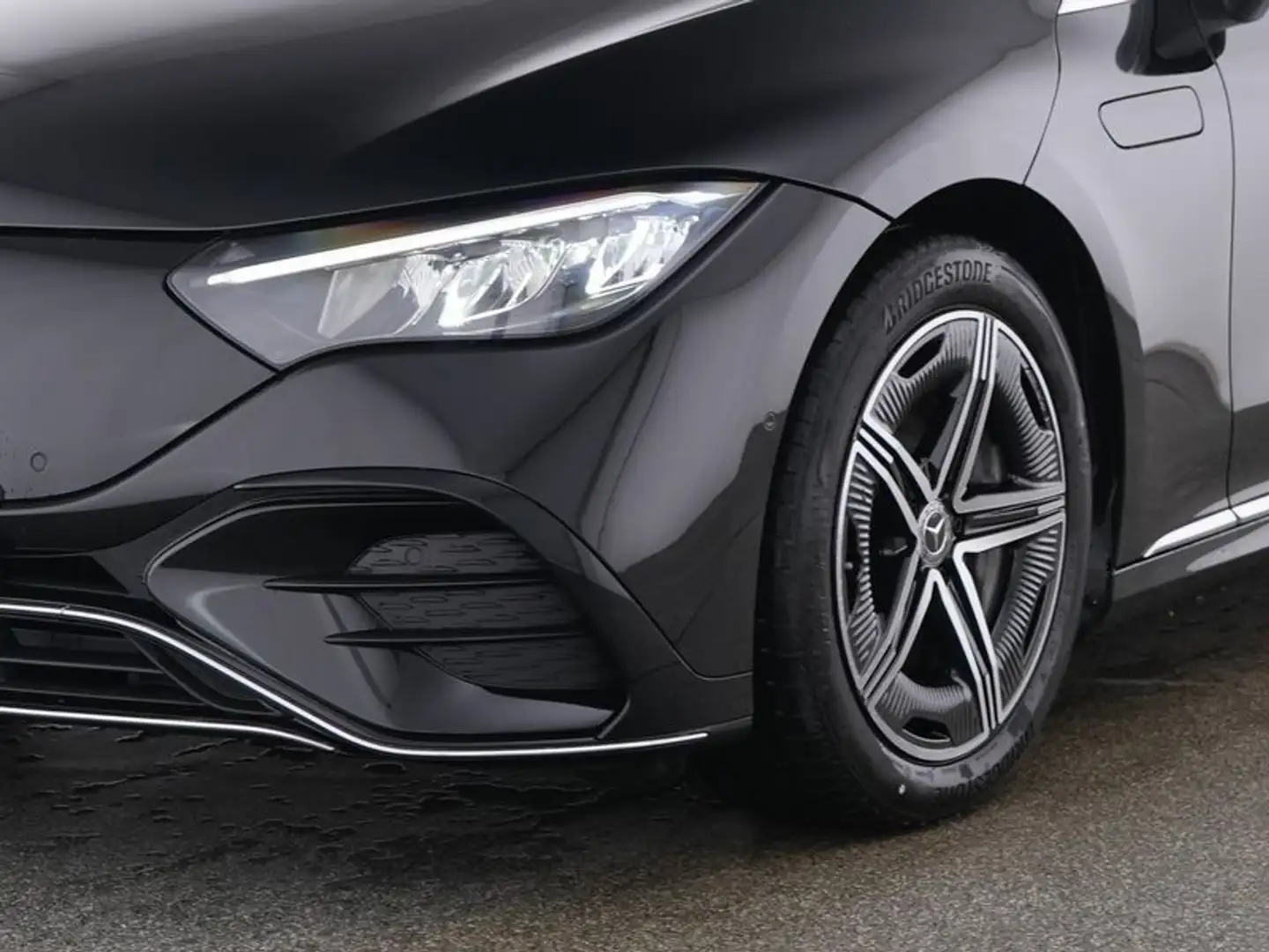 Mercedes-Benz EQE 300 AMG-ADVANC MEMORY WINTER KAMERA AC-LADEN Czarny - 2