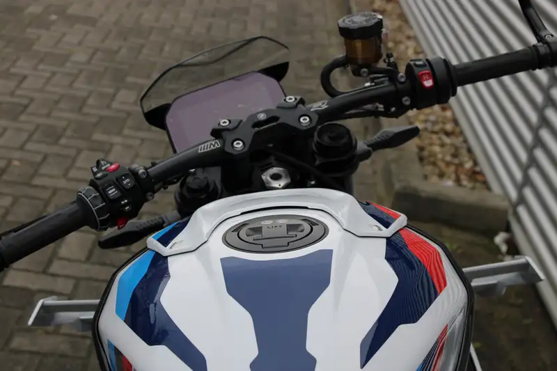 BMW M 1000 R - foto 4