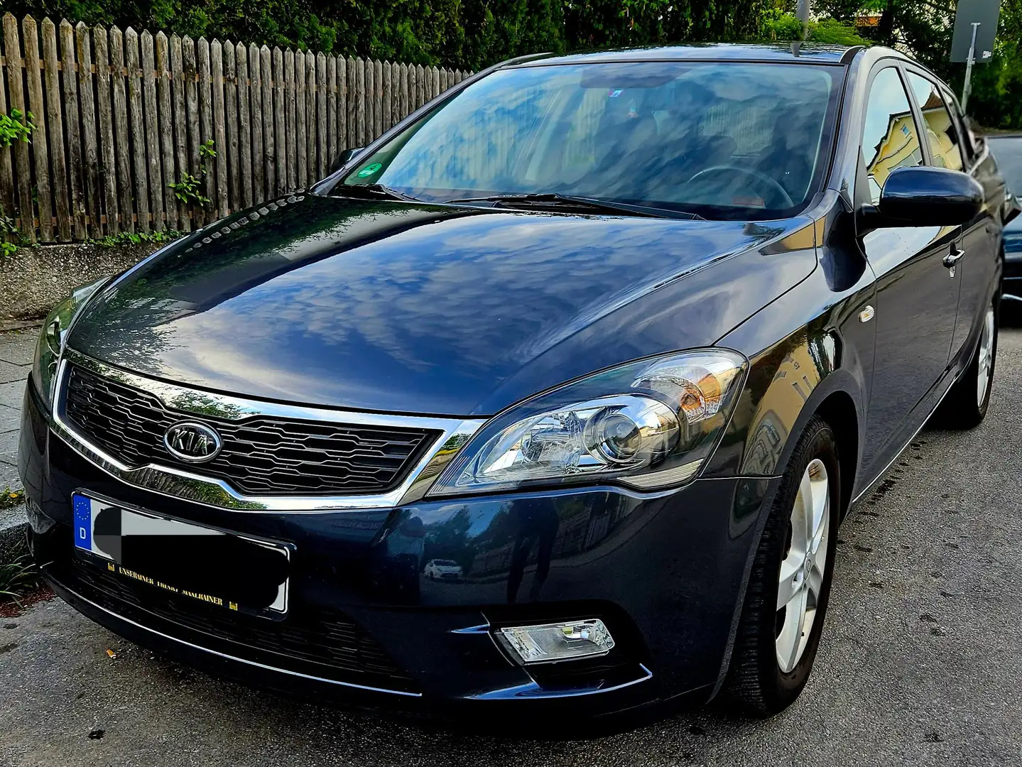 Kia Ceed / cee'd Ceed 1.4 CVVT ISG Grau - 1