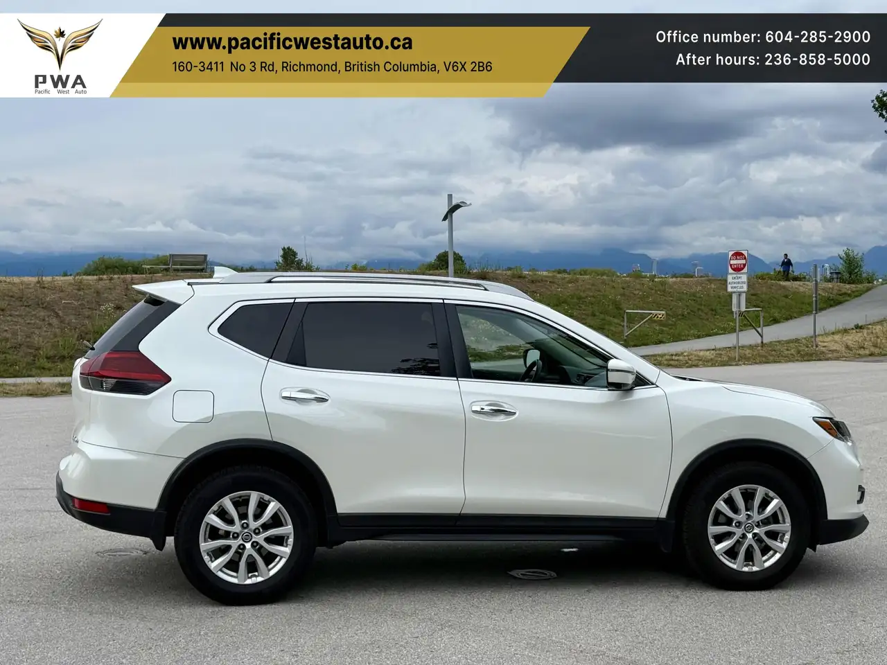 Nissan Rogue fotografie Nissan Rogue