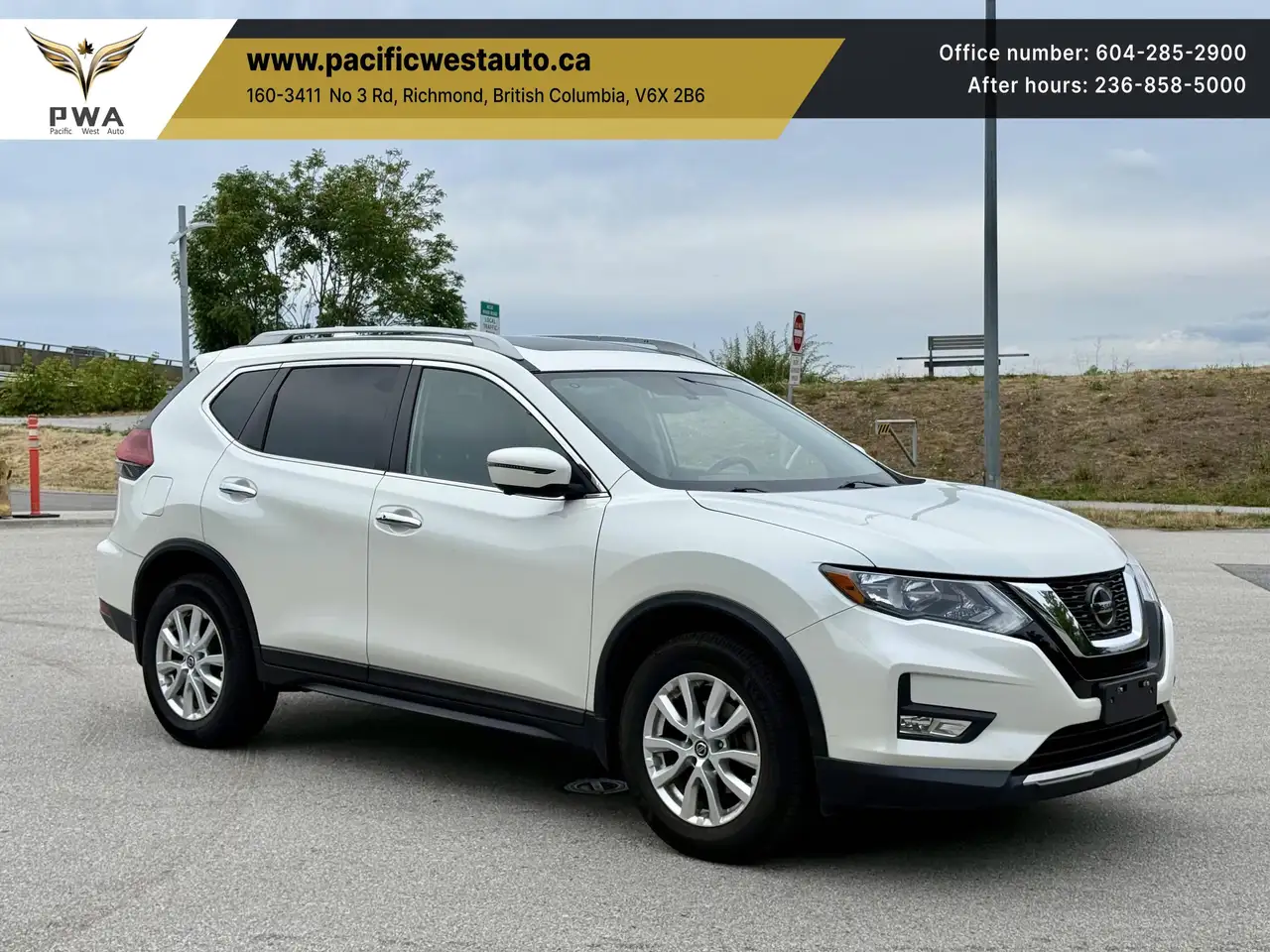 Nissan Rogue fotografie Nissan Rogue