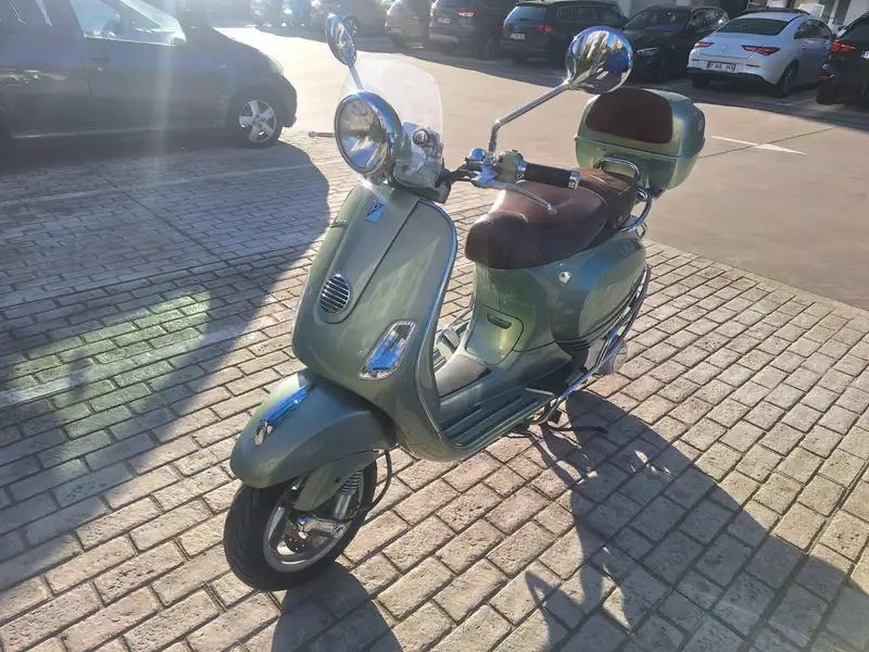 Vespa LXV 125 - foto 6