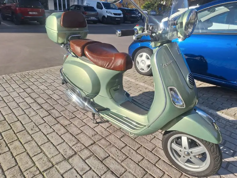 Vespa LXV 125 - foto 3