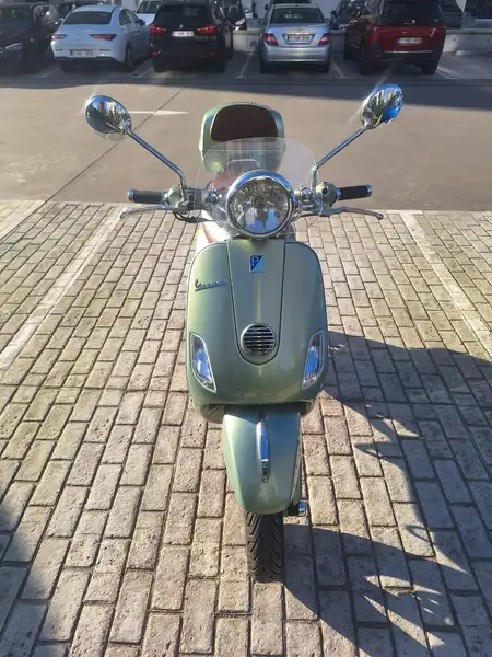 Vespa LXV 125 - foto 4