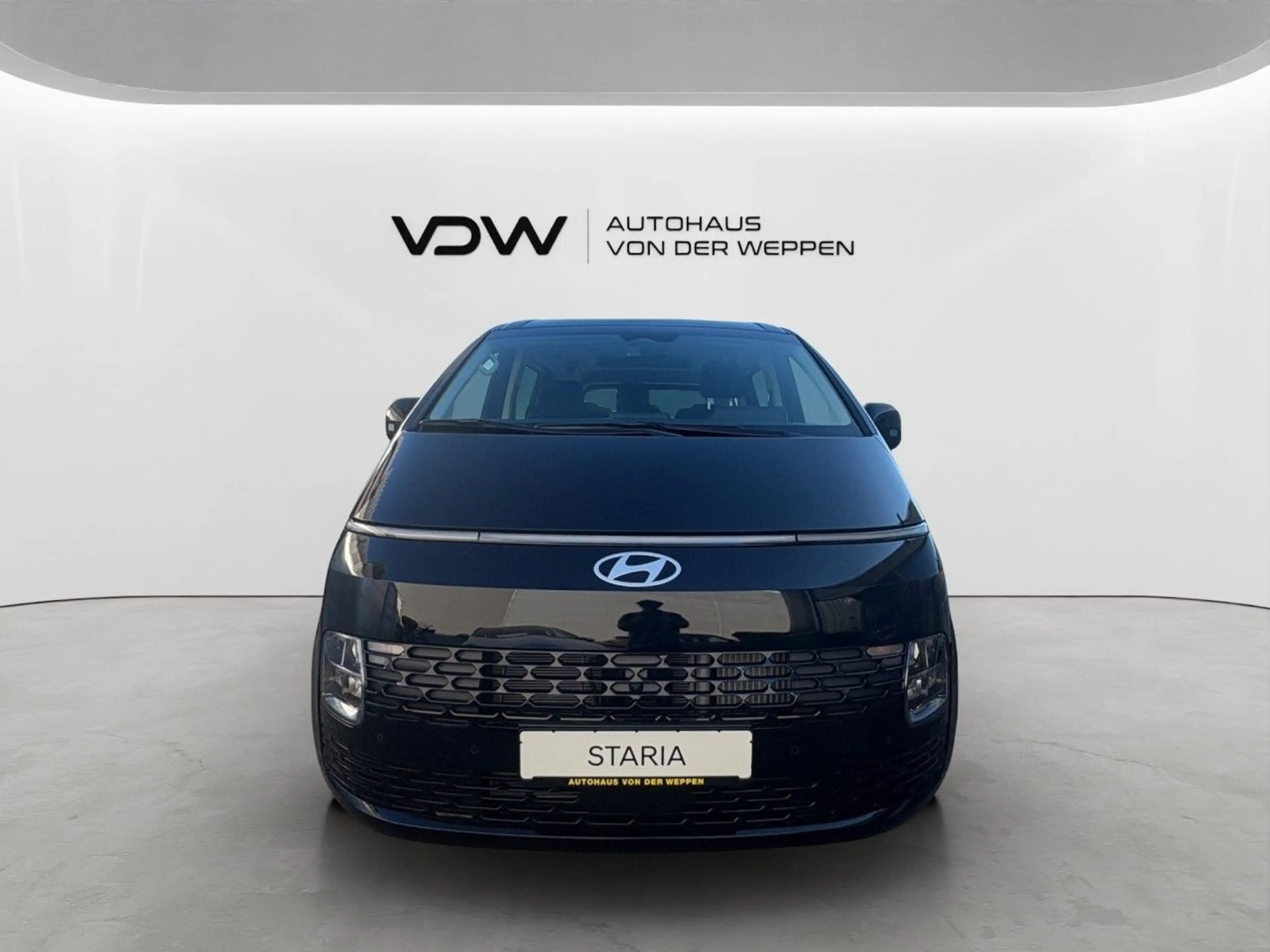 Hyundai STARIA STARIA HEV TREND + EASY-A.-PAKET+GLASDACH U.V.M! — photo 3