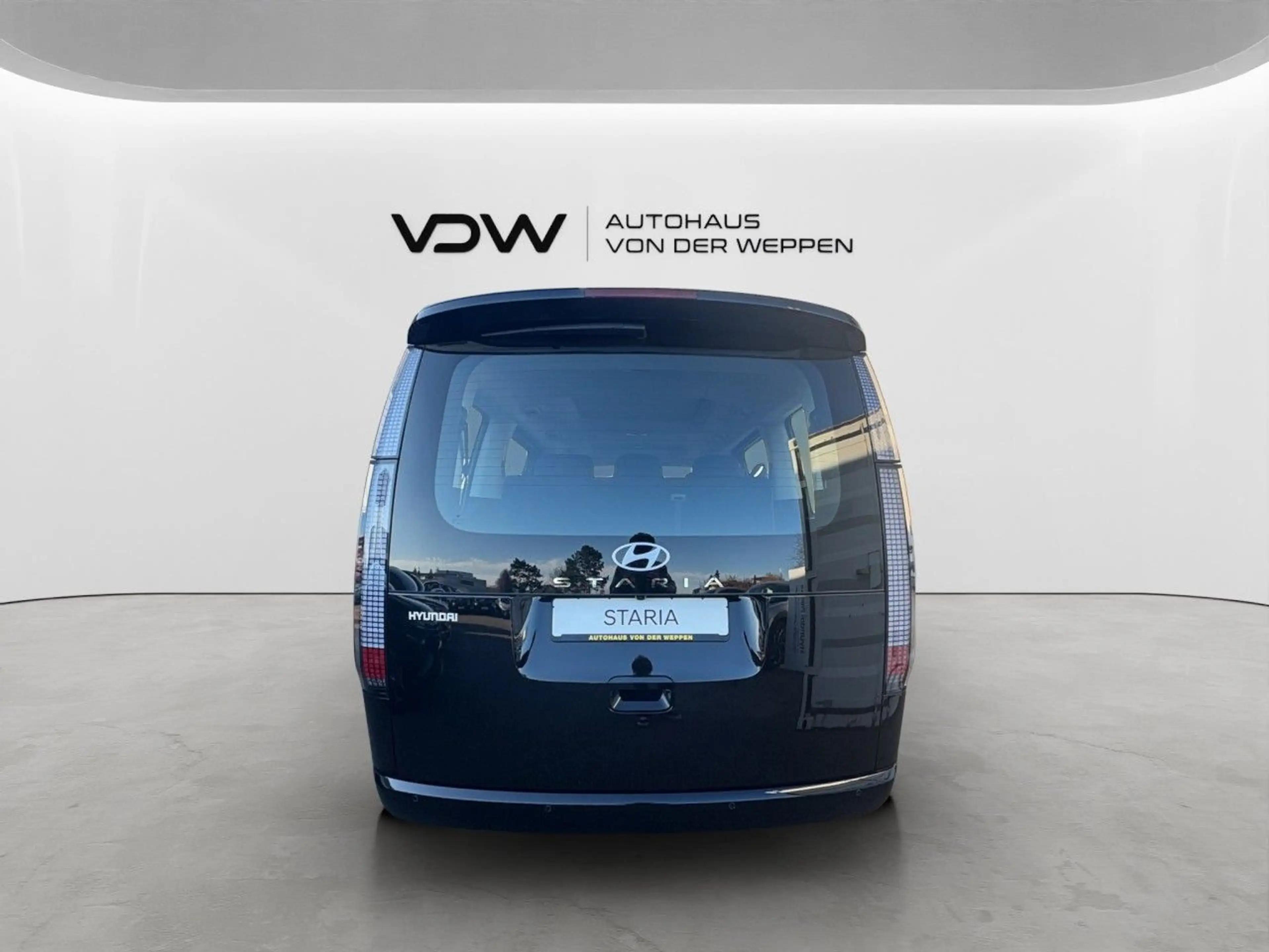 Hyundai STARIA STARIA HEV TREND + EASY-A.-PAKET+GLASDACH U.V.M! — photo 7