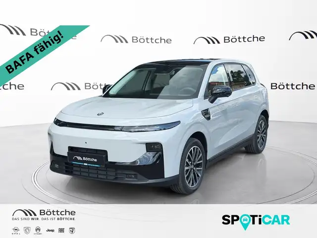 Leapmotor B10