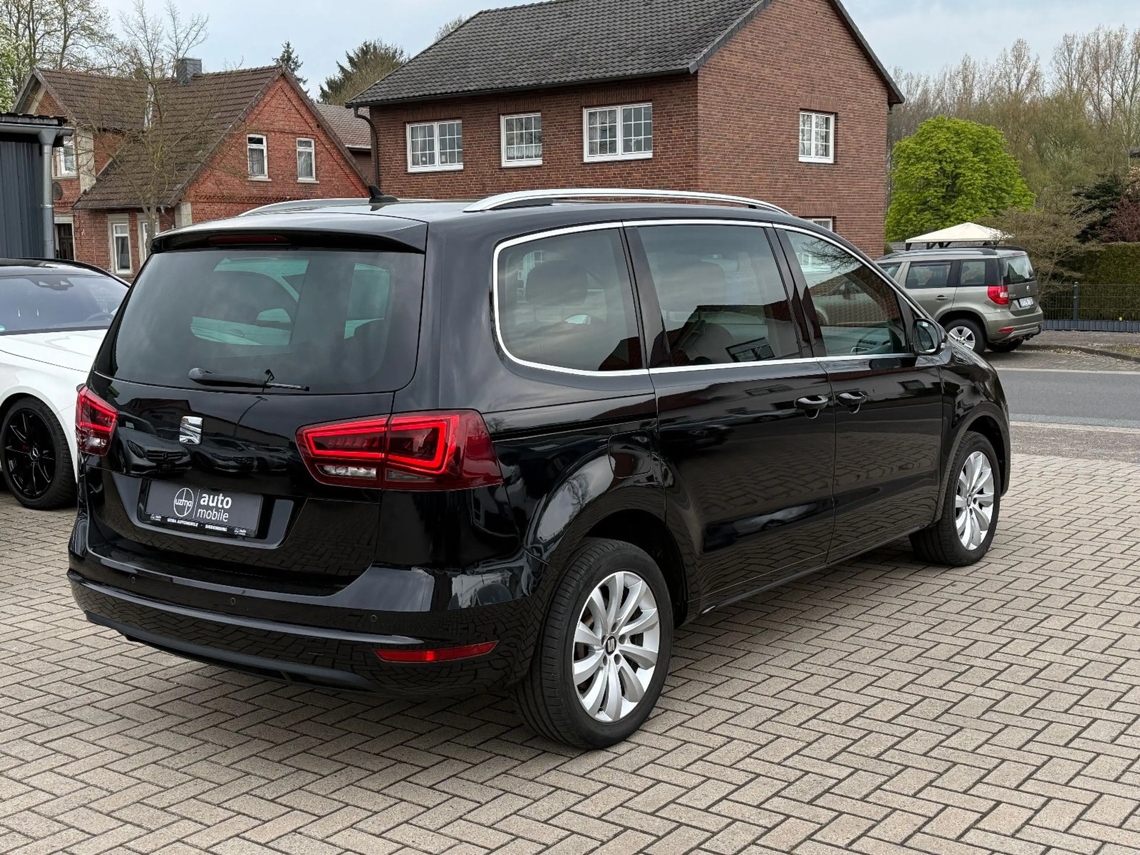 SEAT Alhambra 2.0 TDI, DSG, Kamera,TÜV & Service neu — photo 5