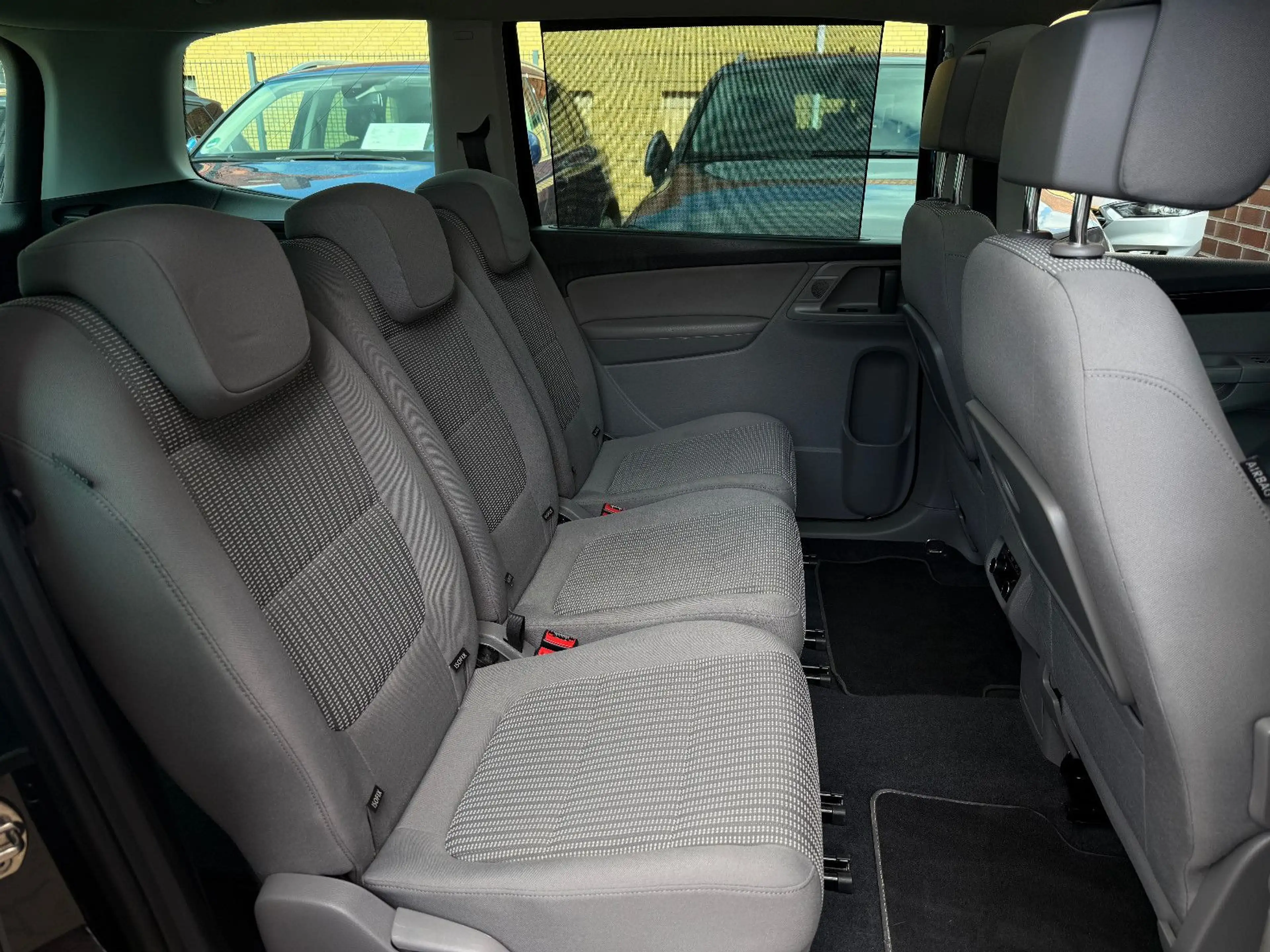 SEAT Alhambra 2.0 TDI, DSG, Kamera,TÜV & Service neu — photo 15